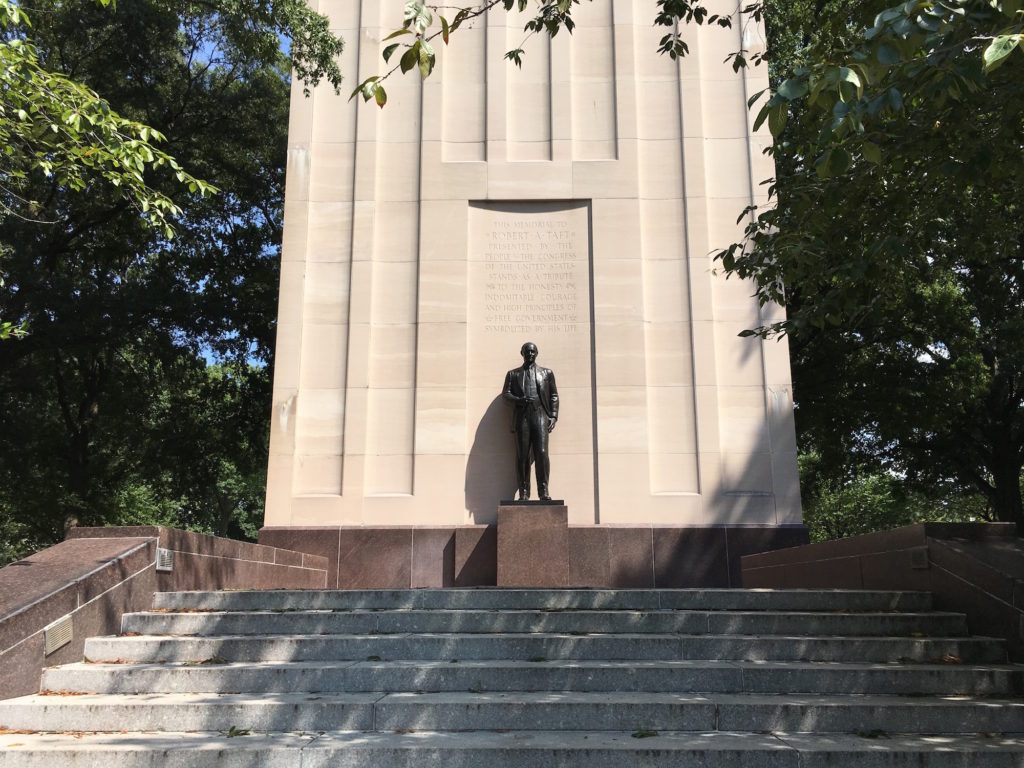 Robert A Taft Memorial - steps leading up to the memorial