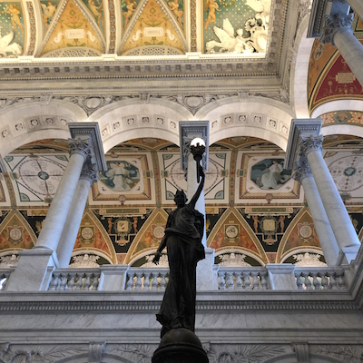 Library of Congress - Statue inside atrium